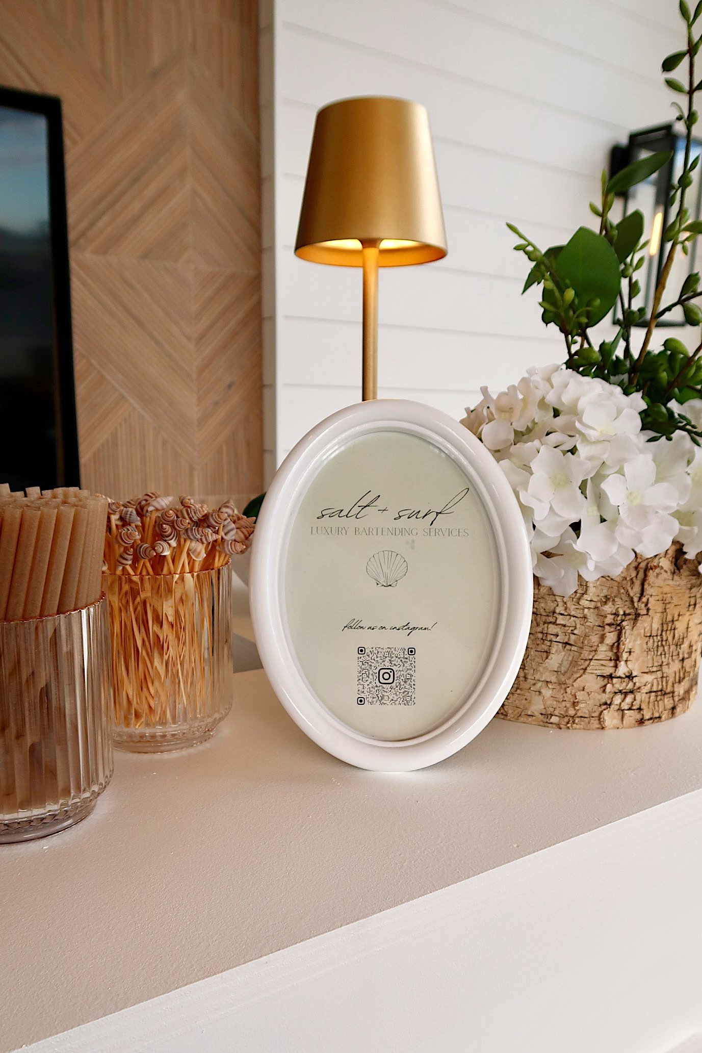 Edited in Tezza with: Exposure, Crop, Wildflower, & Sharpen