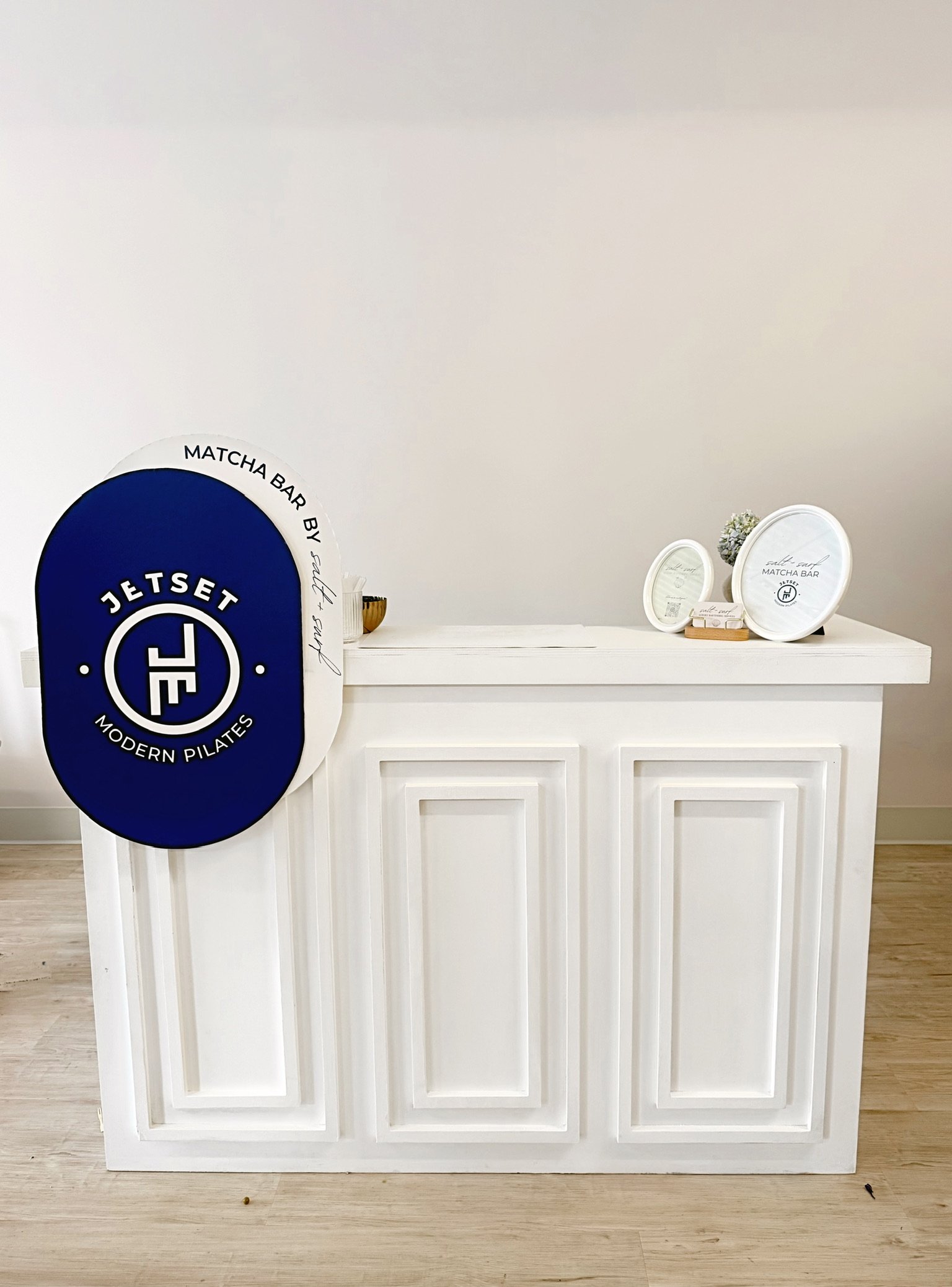 Edited in Tezza with: Pine & Brightness