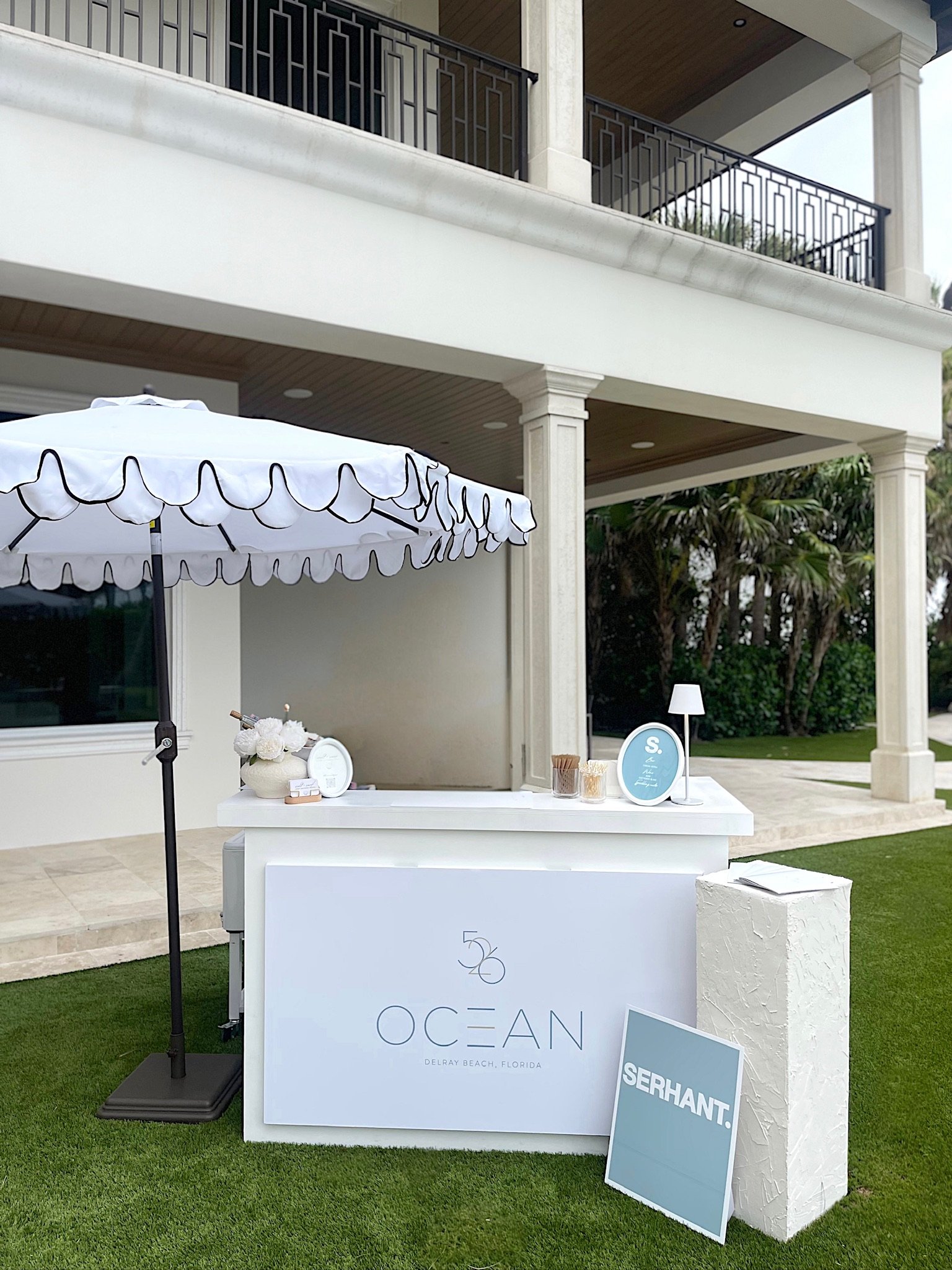 Edited in Tezza with: Exposure, Brightness, & Sharpen