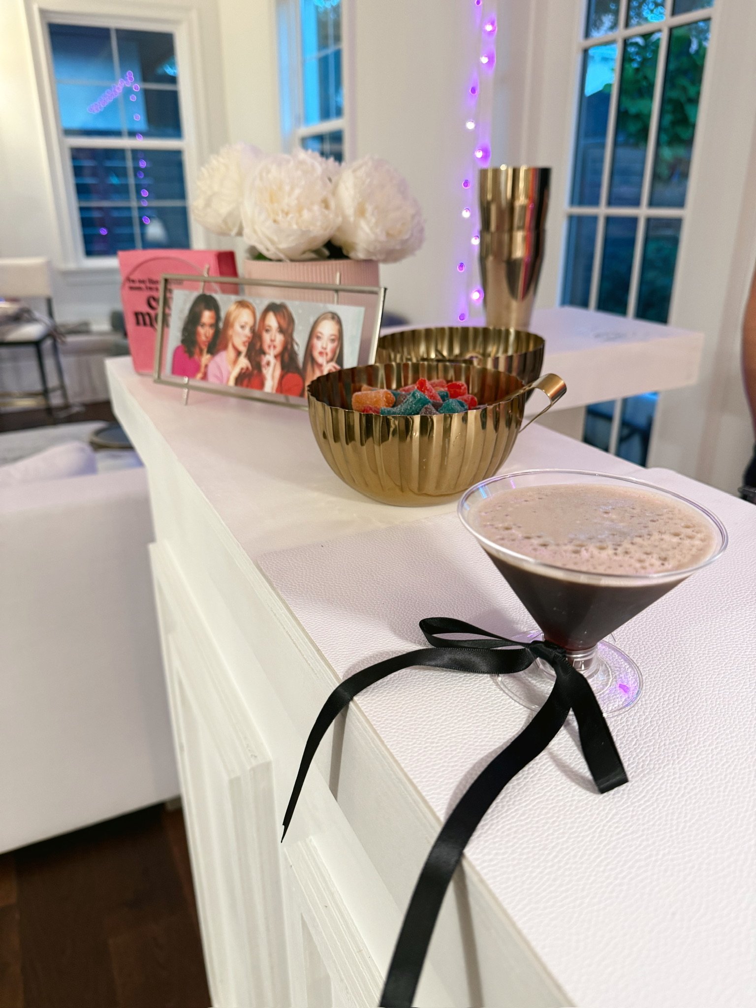 Edited in Tezza with: Pine & Brightness